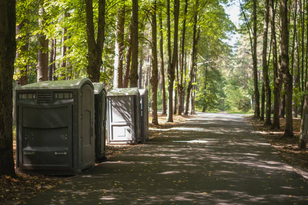 Best Portable restroom trailer rental  in Lakeland, TN